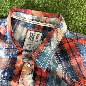 BKE Vintage Men's XXL Western Snap Shirt Plaid Red White Blue Athletic Fit